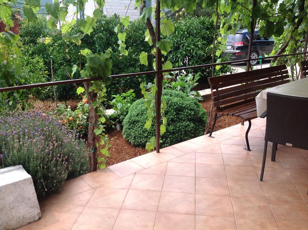 סטארי גראד Apartmani Roic מראה חיצוני תמונה